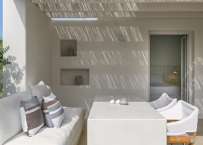 מלון Seven Santa Maria 4*