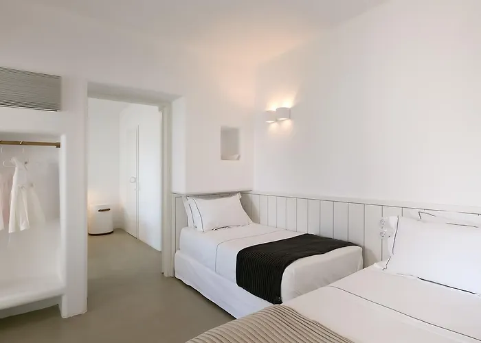 מלון Seven Santa Maria